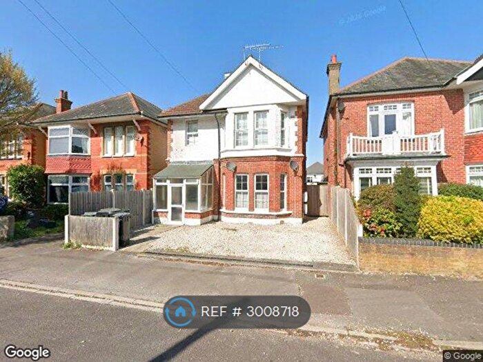 2 Bedroom Flat To Rent In Fitzharris Avenue, Bournemouth, BH9
