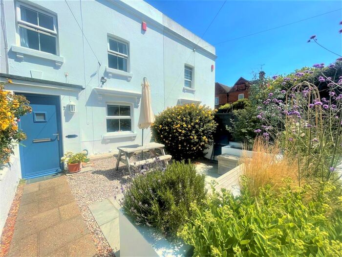 2 Bedroom Terraced House To Rent In Warrior Square, Eastbourne, BN22