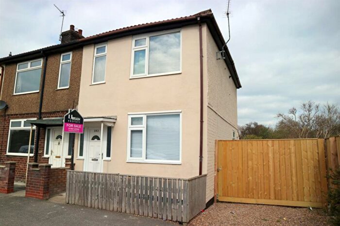 3 Bedroom End Of Terrace House To Rent In Hedon Road, Hull, HU9