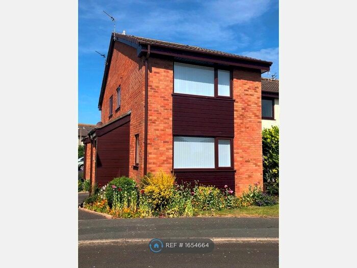 1 Bedroom Semi-Detached House To Rent In Hoghton Close, Lytham St. Annes, FY8