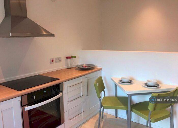 1 Bedroom Flat To Rent In William Street, Reading, RG1