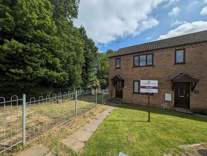 3 Bedroom Semi-Detached House To Rent In Meadowlands Close, Yoxford, IP17