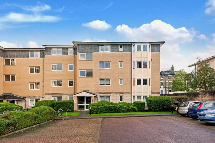 1 Bedroom Flat To Rent In Tollington Park, London, N4