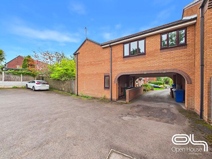 1 Bedroom Maisonette For Sale In Rembrandt Close, Cannock, WS11