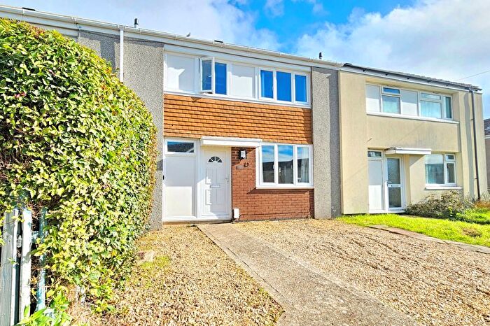 3 Bedroom Terraced House For Sale In Skipper Way, Lee-On-The-Solent, PO13
