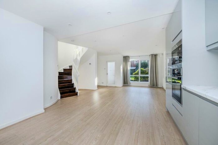 3 Bedroom Terraced House To Rent In Vane Close, Hampstead, London, NW3