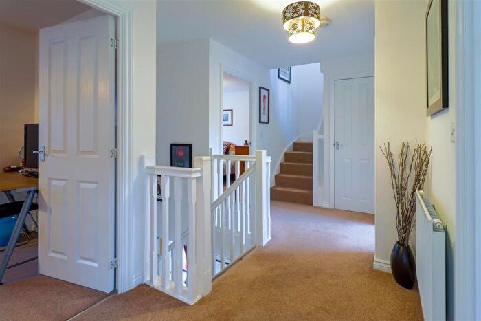 5 Bedroom Detached House For Sale In Pipkin Drive, Buntingford, SG9