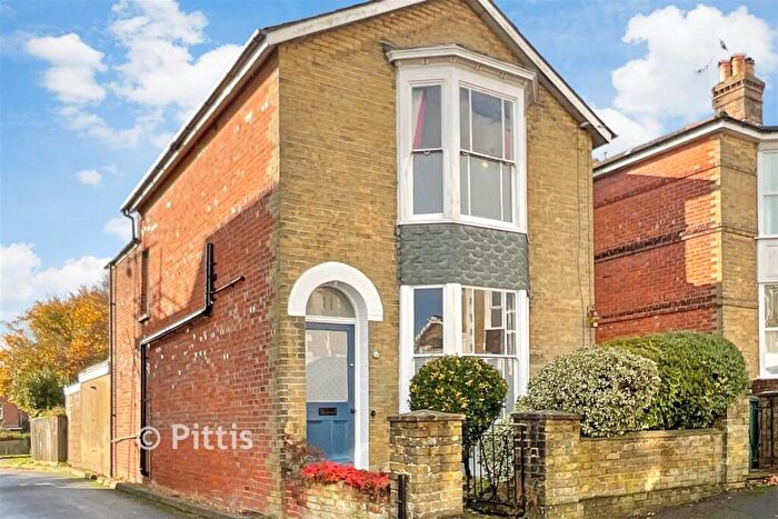3 Bedroom Detached House For Sale In Winton Street, Ryde, Isle Of Wight, PO33