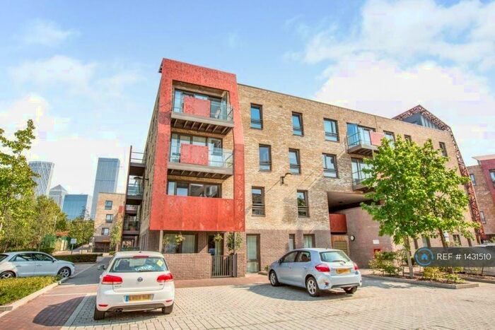2 Bedroom Flat To Rent In Bluebell House, London, SE16