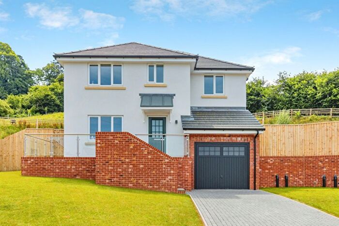 4 Bedroom Detached House For Sale In Orchard End, Newton Abbot, Devon, TQ12