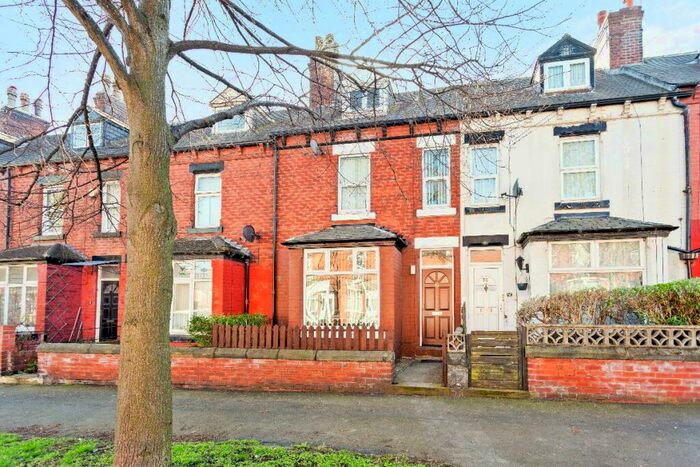 3 Bedroom Terraced House To Rent In Victoria Avenue, Leeds, LS9