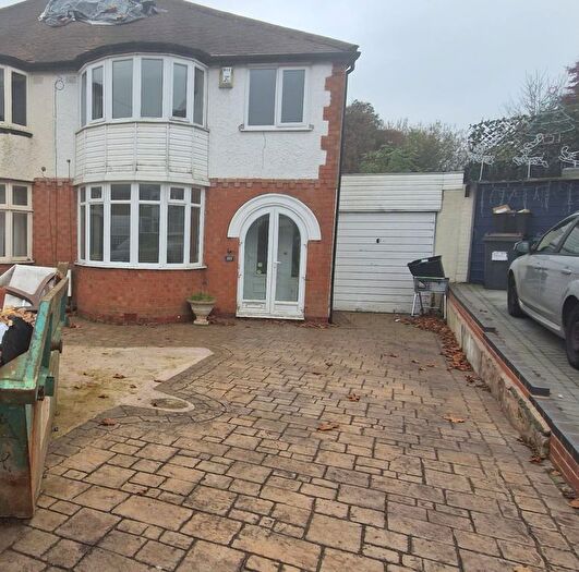 3 Bedroom Semi-Detached House To Rent In Dunvegan Road, Birmingham, B24