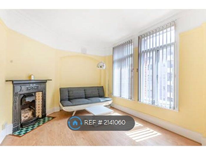 1 Bedroom Flat To Rent In Kingsway Mansions, London, WC1R