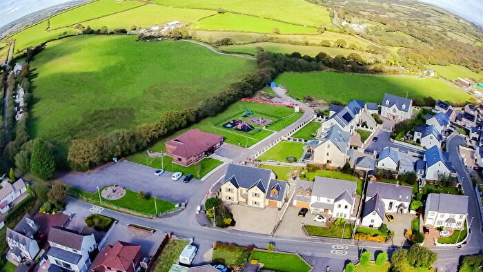 4 Bedroom Detached House For Sale In Heol Hen, Pum Heol, Llanelli, Carmarthenshire, SA15
