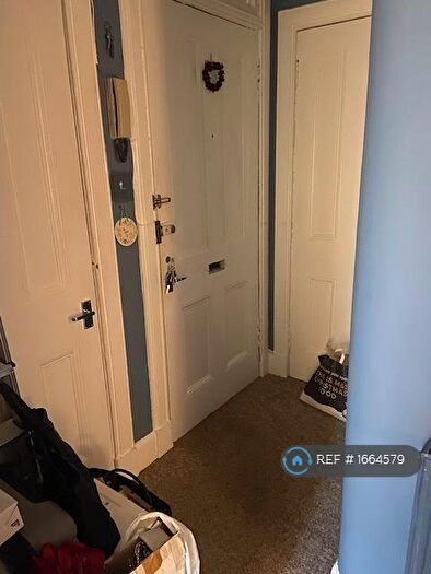 1 Bedroom Flat To Rent In Canaan Lane, Edinburgh, EH10