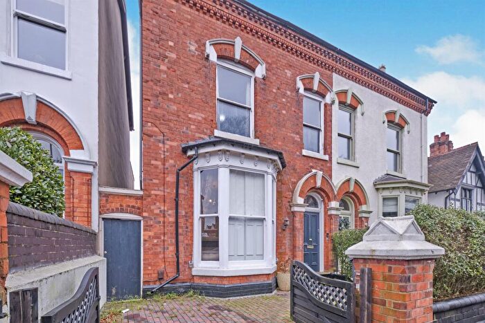 4 Bedroom House To Rent In Harborne Road, Birmingham, B15