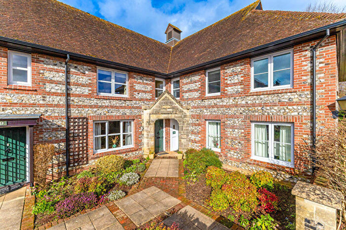 2 Bedroom Cottage For Sale In Earls Manor Court, Winterbourne Earls, Salisbury, SP4