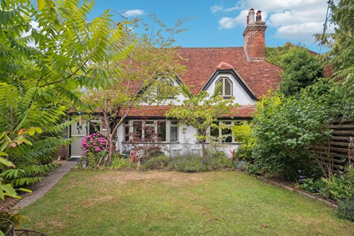 3 Bedroom Semi-Detached House For Sale In Green End Street, Aston Clinton, HP22