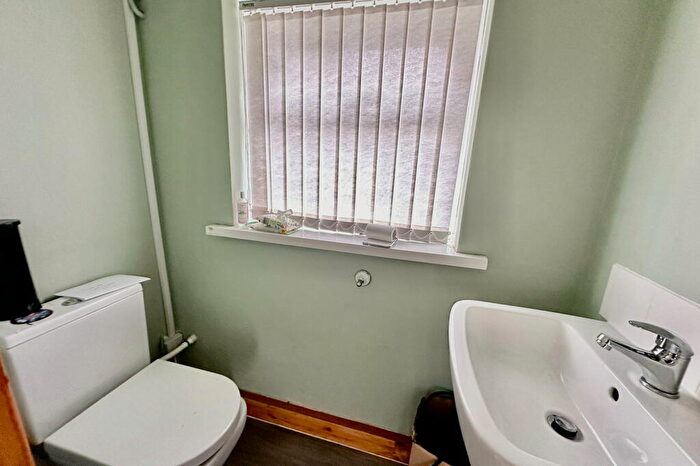 3 Bedroom Terraced House For Sale In Morpeth Street, Hull, HU3