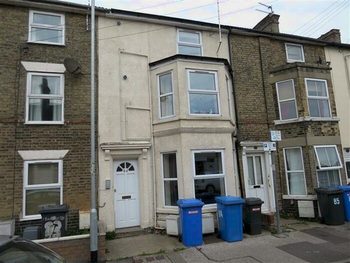 2 Bedroom Flat To Rent In Tonning Street, Lowestoft, NR32
