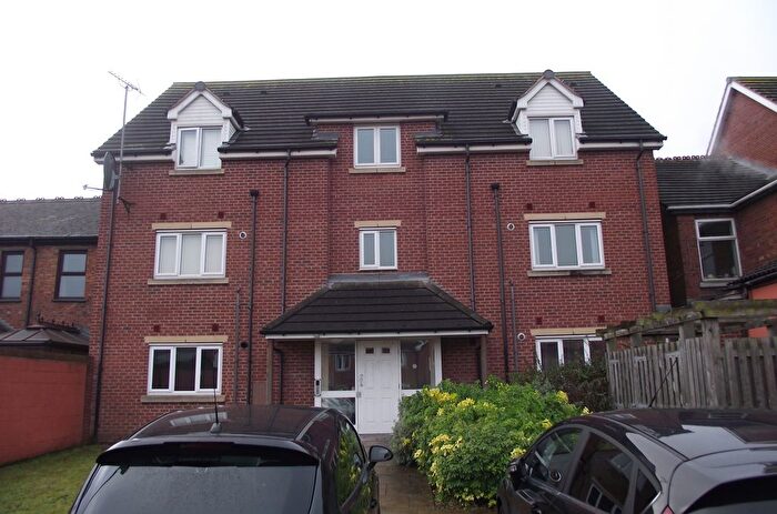 1 Bedroom Flat To Rent In Cobden Street, Wednesbury, West Midlands, WS10