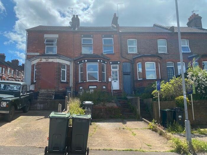 1 Bedroom Maisonette To Rent In Harcourt Street, Luton, LU1