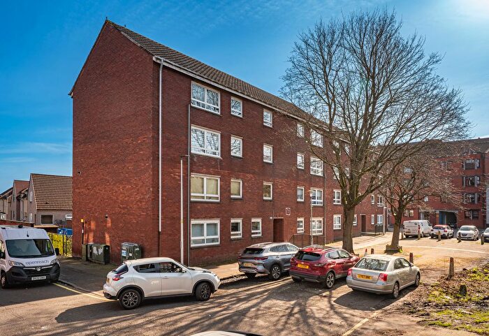 2 Bedroom Flat For Sale In Glasgow Road, Rutherglen, Glasgow, G73