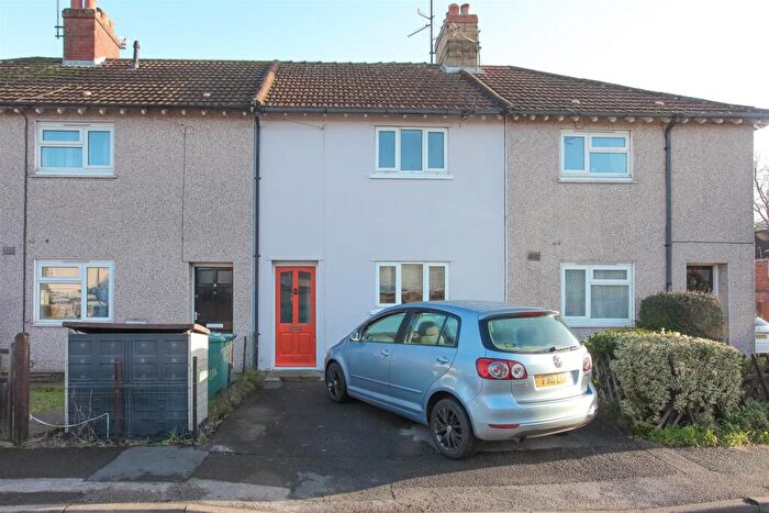 2 Bedroom Terraced House To Rent In Fox Crescent, Oxford, OX1