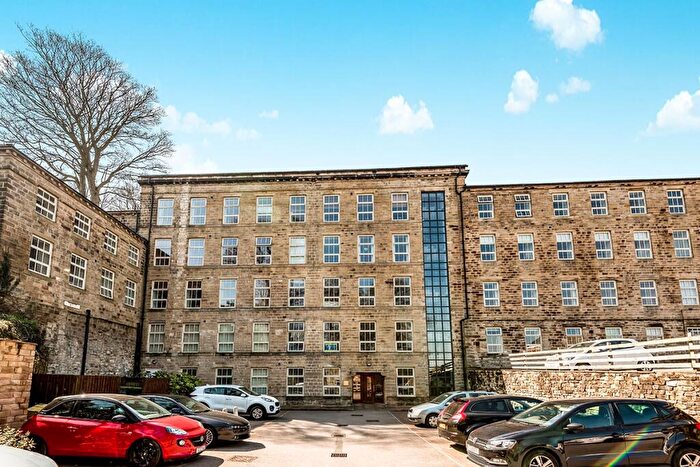 2 Bedroom Flat To Rent In Mulberry Lane, Steeton, Keighley, West Yorkshire, BD20