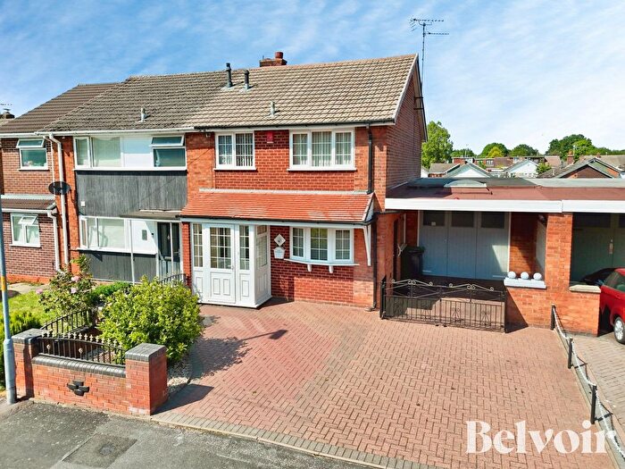 3 Bedroom Semi Detached House For Sale In Braemar Close, Willenhall, WV12