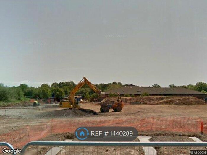 3 Bedroom Detached House To Rent In Brython Drive, St. Mellons, Cardiff, CF3