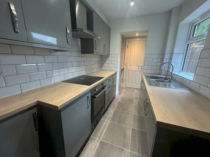 3 Bedroom Terraced House To Rent In Henry Street, Hucknall, Nottingham, NG15