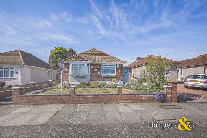 2 Bedroom Bungalow For Sale In Bellevue Road, Bexleyheath, DA6
