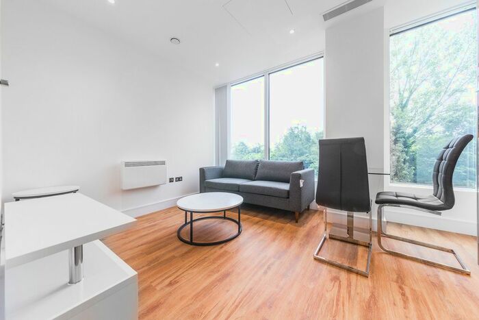 Studio To Rent In West Gate, London, W5