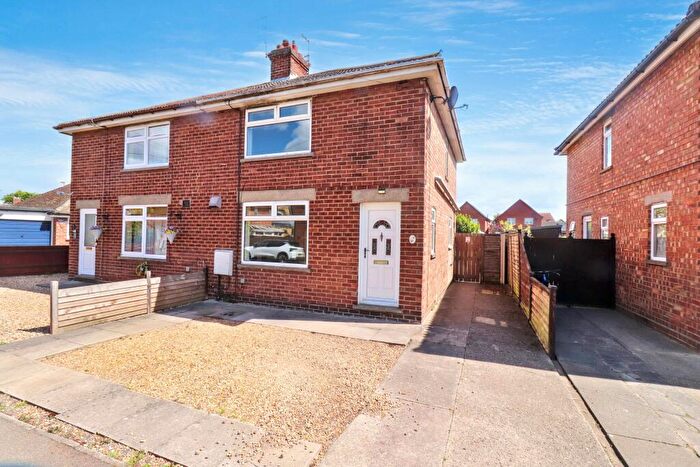 3 Bedroom Semi-Detached House For Sale In Edward Road, Spalding, PE11