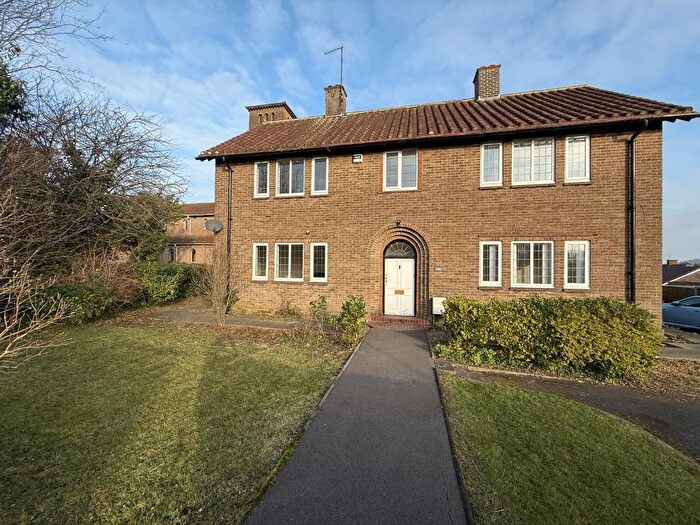 5 Bedroom Detached House To Rent In Coney Hill Road, Barnwood, Gloucester, GL4