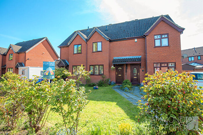 2 Bedroom Semi-Detached House For Sale In Russet Close, Attleborough, NR17