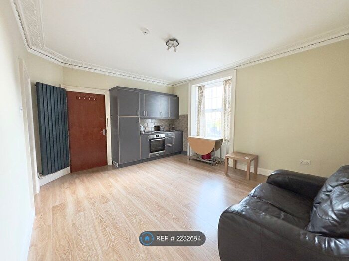 1 Bedroom Flat To Rent In Sutherland Place, Bristol, BS8