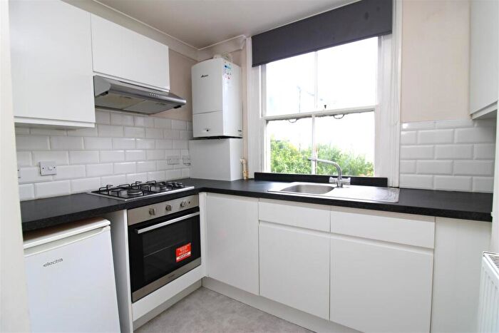 1 Bedroom Flat To Rent In Seafield Road, Hove, BN3
