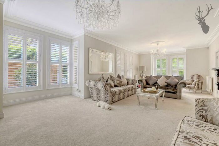 5 Bedroom Detached House For Sale In Coppice Row, Theydon Bois, Epping, CM16