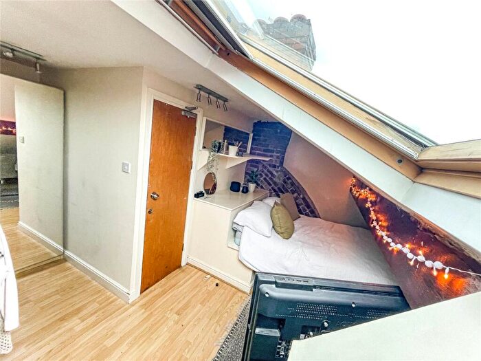 1 Bedroom House To Rent In Slade Lane, Manchester, Greater Manchester, M19