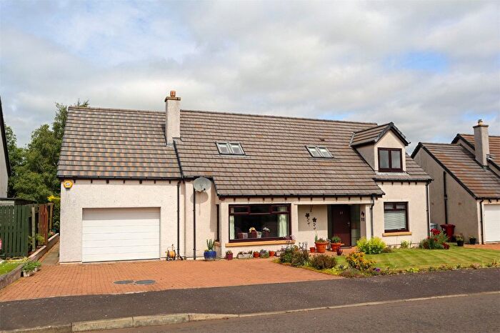 5 Bedroom Detached House For Sale In Raeburn Common, Pettinain, Lanark, South Lanarkshire, ML11