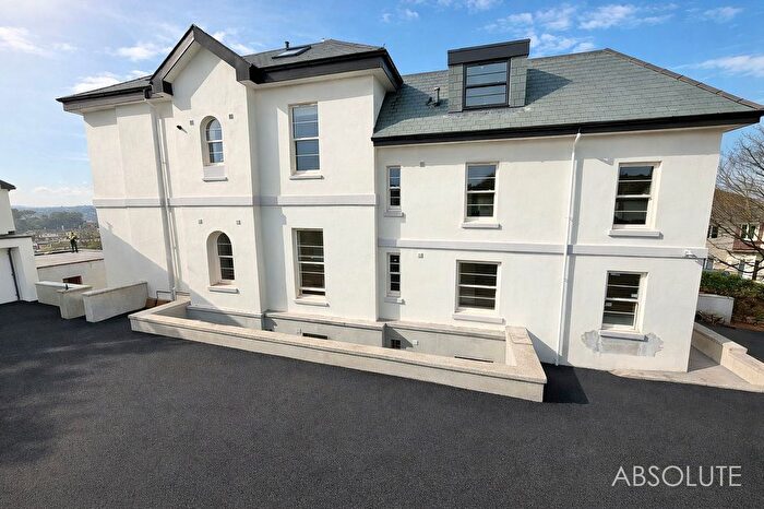 2 Bedroom Flat For Sale In Thurlow Road, Sonny Rae Villa Thurlow Road, TQ1