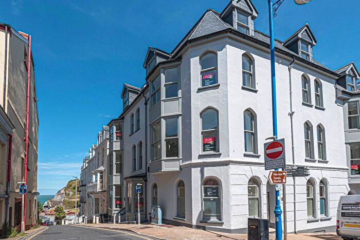 1 Bedroom Flat To Rent In Sommers Crescent, Ilfracombe, Devon, EX34