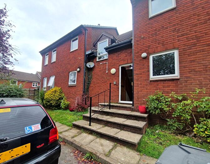 Studio To Rent In Diligence Close, Bursledon, SO31