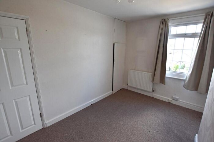2 Bedroom End Of Terrace House To Rent In Waterloo Crescent, Wigston, LE18