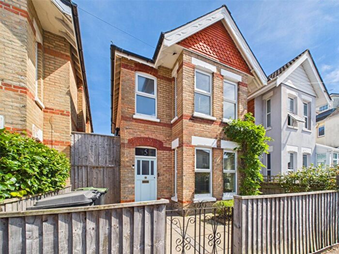 3 Bedroom Detached House For Sale In Ashbourne Road, Southbourne, Bournemouth, BH5