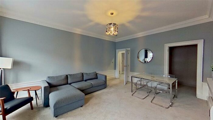 3 Bedroom Flat To Rent In Lothian Road, Edinburgh, EH3