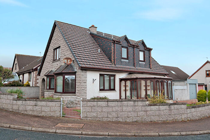 4 Bedroom Detached House For Sale In Cliff View, Newtonhill, AB39