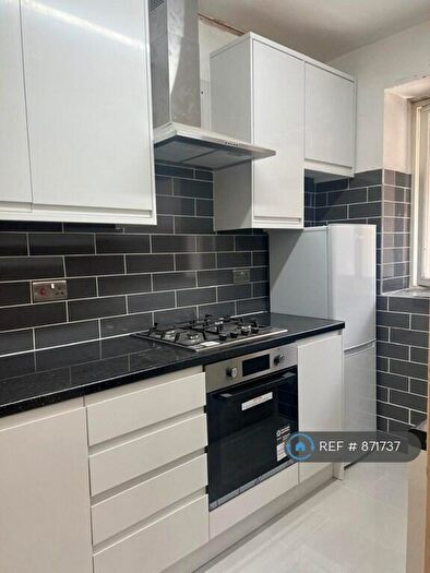 1 Bedroom Flat To Rent In Shene Building, London, EC1N
